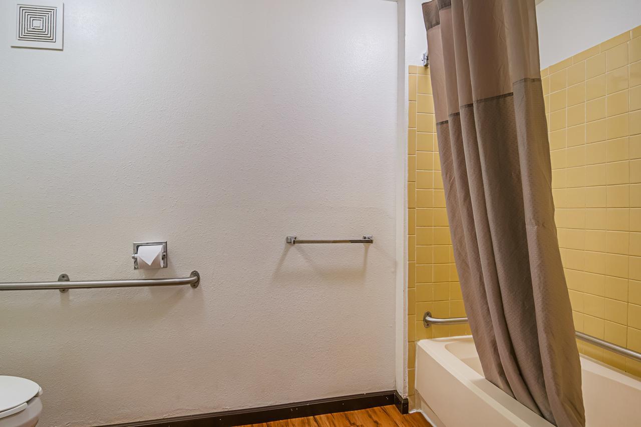 Motel 6-Knoxville, Tn - North מראה חיצוני תמונה