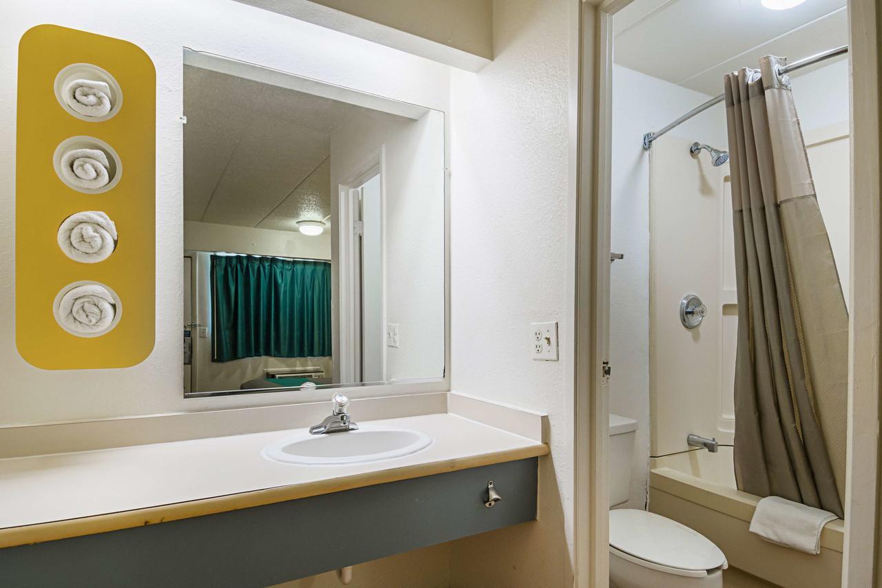 Motel 6-Knoxville, Tn - North מראה חיצוני תמונה