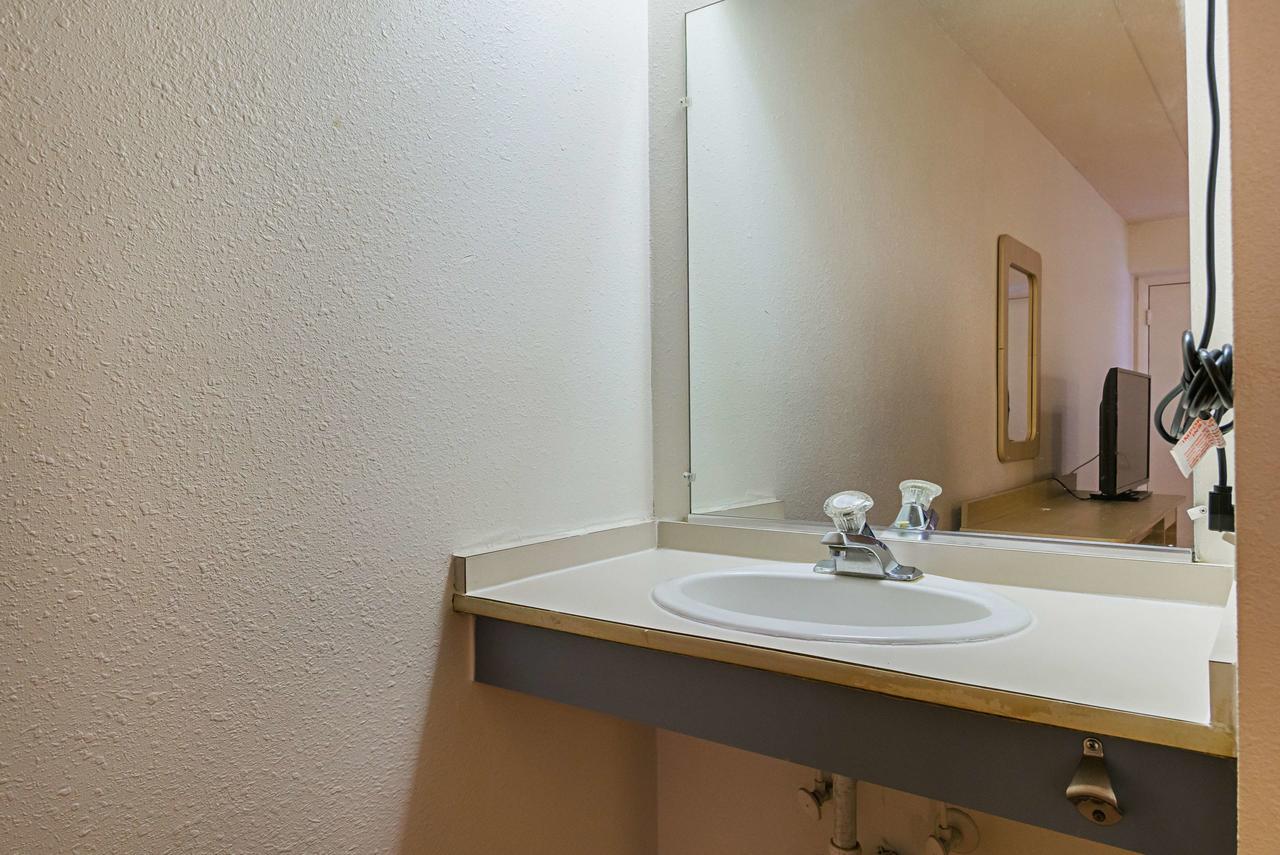 Motel 6-Knoxville, Tn - North מראה חיצוני תמונה